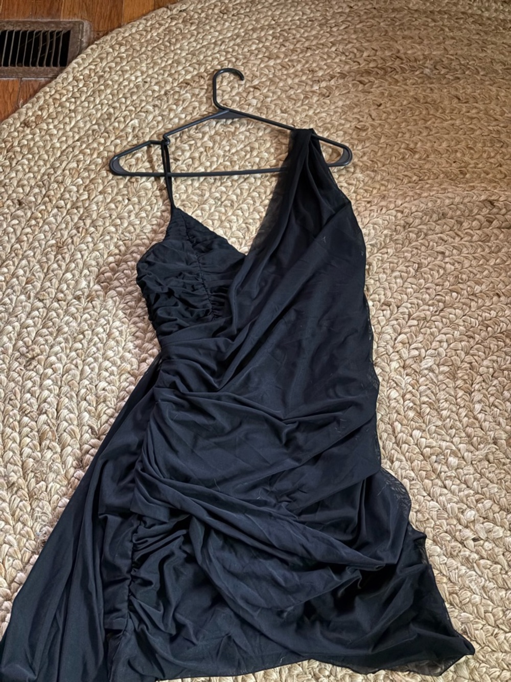 NWT Hello Molly Make Her Move Black One-Shoulder Draped Mesh Mini Dress - Picture 6 of 7